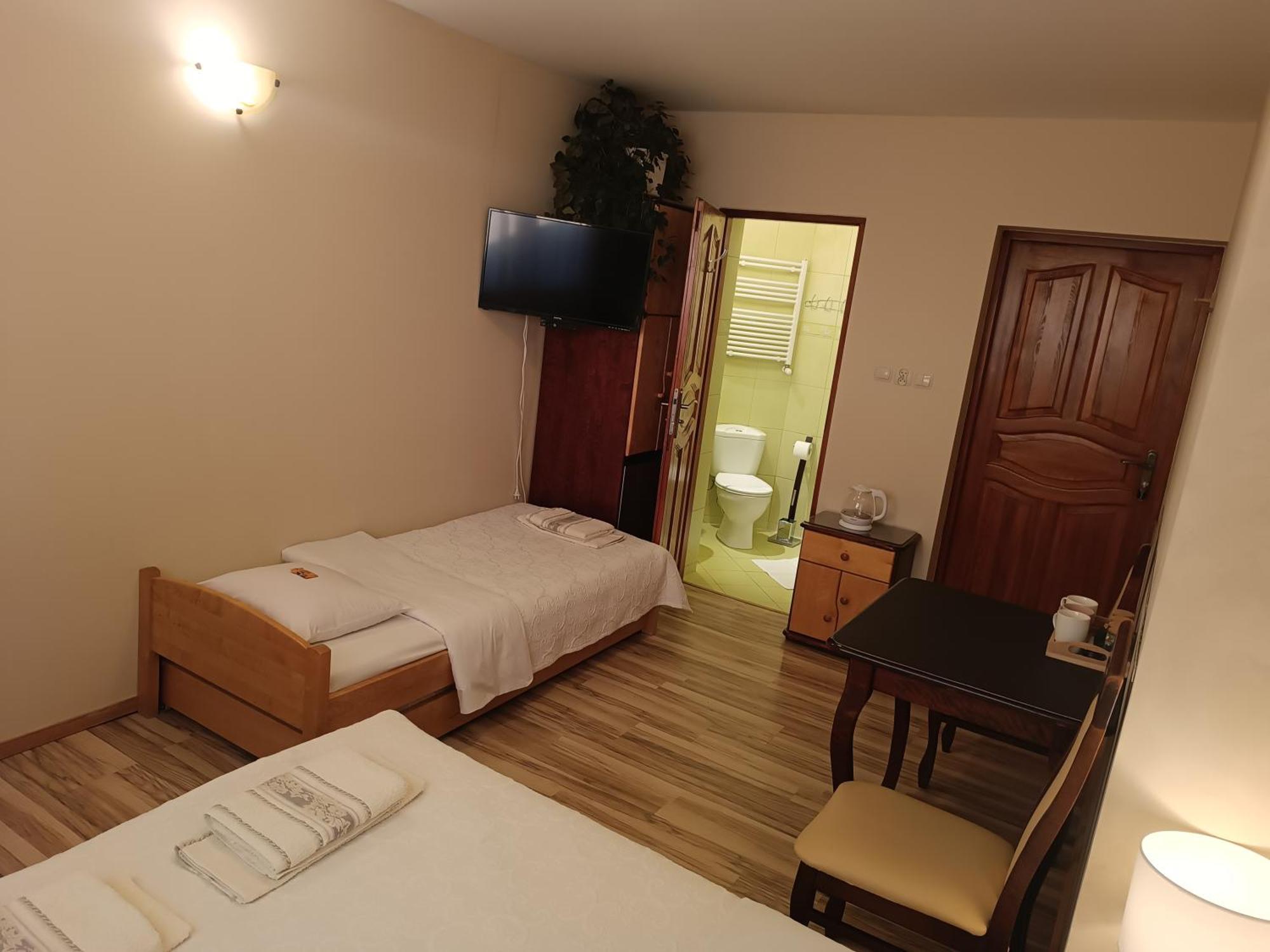 Privatunterkunft Aven'a Goscinne Z Basenem